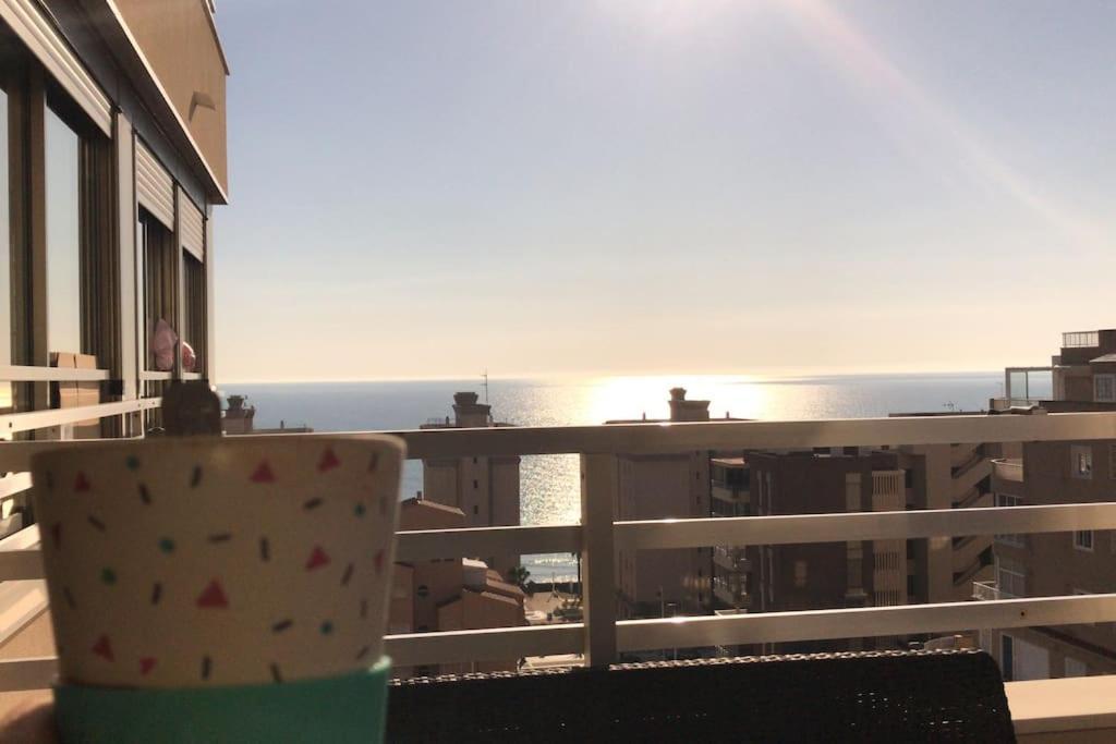 70 Sqm Apartment With Seaview In Arenales Del Sol. Екстериор снимка